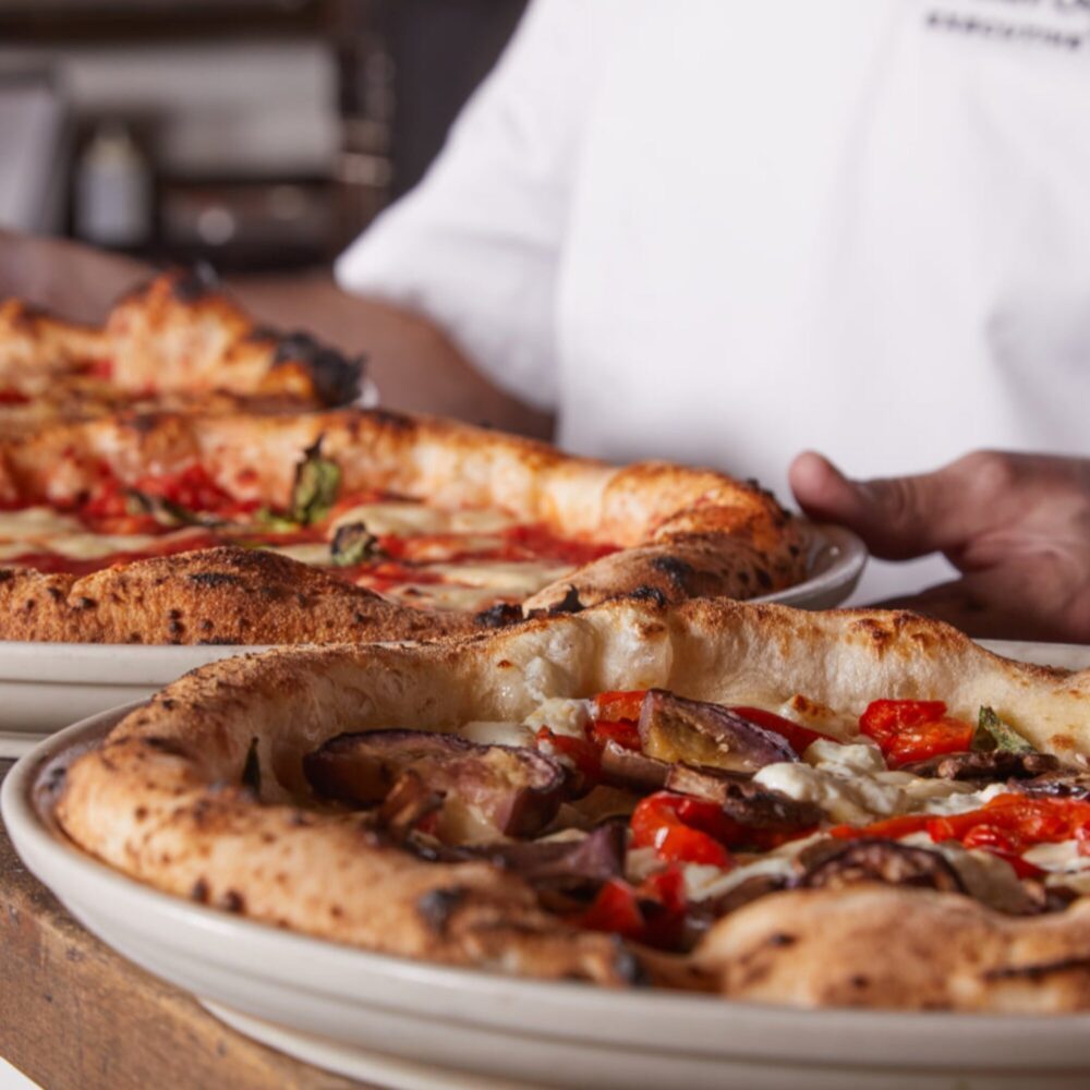 Seattle Pizza Chain Goes National Seattle Pizza Chain Goes National