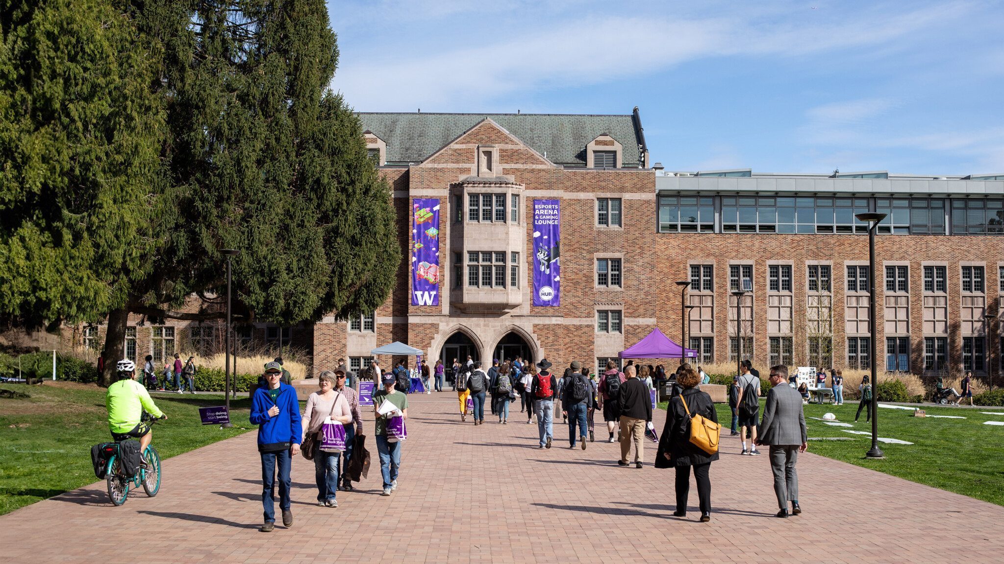 UniversityOfWashingtonUnionBuilding_16x9